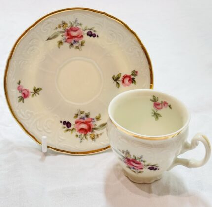 Bernadotte Czechoslovakia Floral Muster Mokkatasse ca.1960